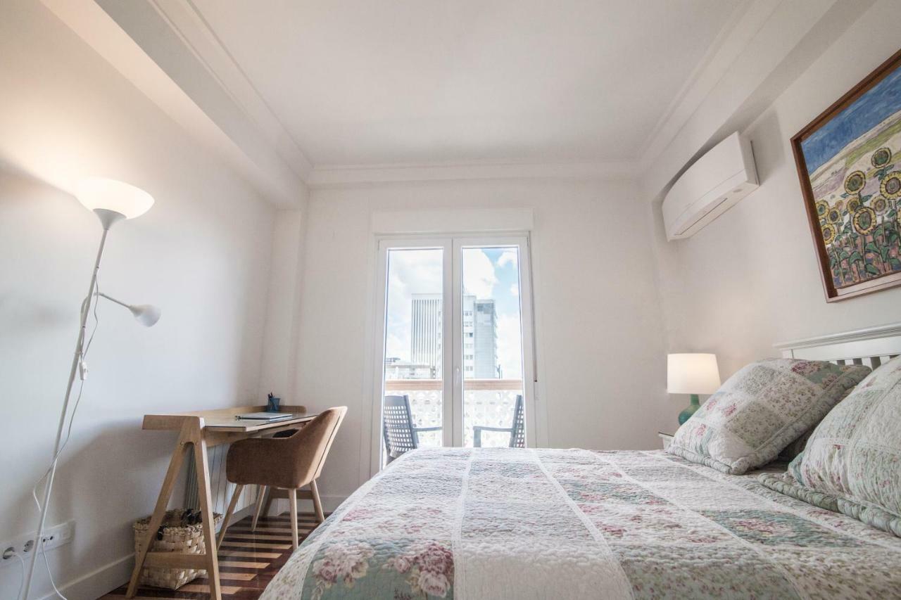 Elegant Retreat Business District Bernabeu Apartman Madrid Kültér fotó