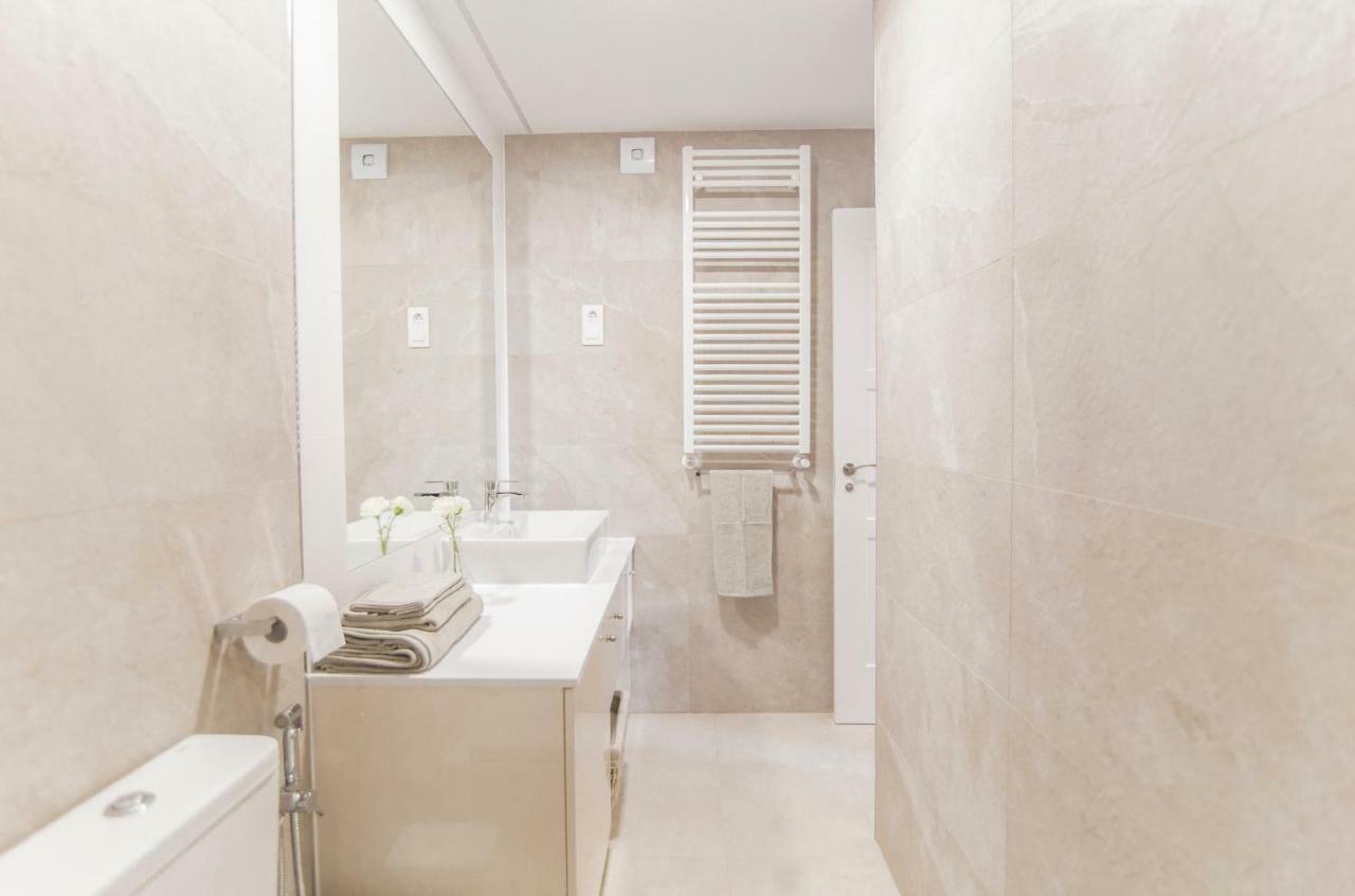 Elegant Retreat Business District Bernabeu Apartman Madrid Kültér fotó